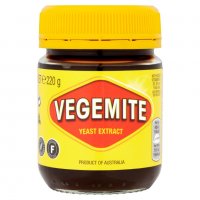 Vegemite Yeast Extract / Веджимайт Паста от дрожди и зеленчуци за мазане 220гр, снимка 1 - Домашни продукти - 35955613