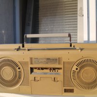 Радио касетофон ''Sharp GF 575 Z'', снимка 12 - Радиокасетофони, транзистори - 44435978