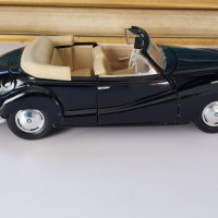   BMW 502 -1955- Maisto  1/18 МЕТАЛНА КОЛИЧКА, снимка 6 - Колекции - 35739020