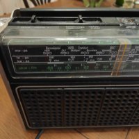 Радио Telefunken, снимка 3 - Радиокасетофони, транзистори - 44356391