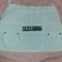 ДАМСКА КЪСА СПОРТНА БЯЛА ПОЛА Dolce & Gabbana  - Размер 38, снимка 3 - Поли - 41741661