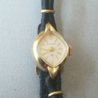 Дамски часовник DUKADO ANKER 17j. Vintage Germany watch. 1962. Gold. Гривна. Механичен механизъм. , снимка 1 - Луксозни - 34565446