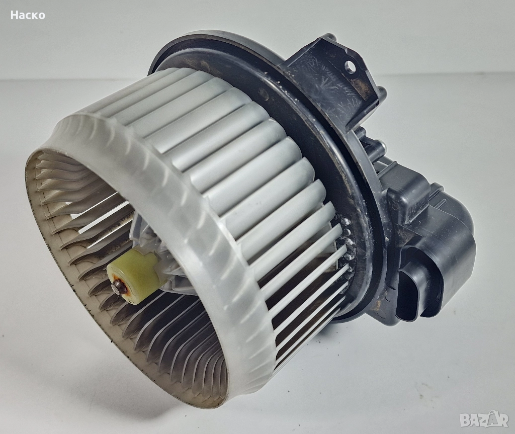 Вентилатор Парно Климатик Климатроник Toyota Yaris P13 Hybrid Тойота Ярис Хибрид П13 2017-2019, снимка 1