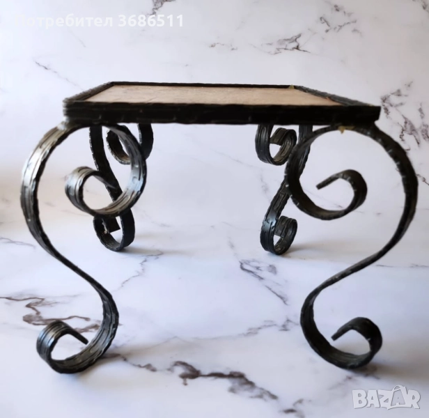 Стойка от ковано желязо, снимка 1