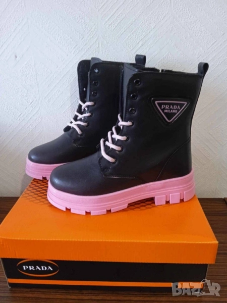 детски ватирани боти prada , снимка 1