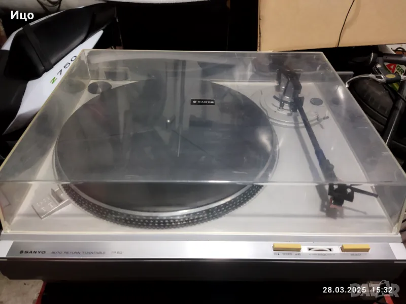 Sanyo TP-82 грамофон топ ., снимка 1