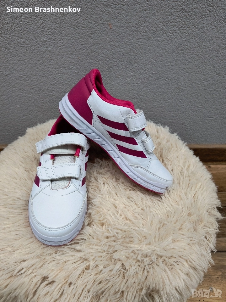 Детски маратонки Адидас за момиче , снимка 1