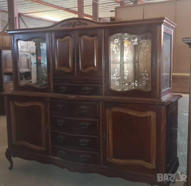 стара витрина с кристални стъкла и огледало внос, снимка 1