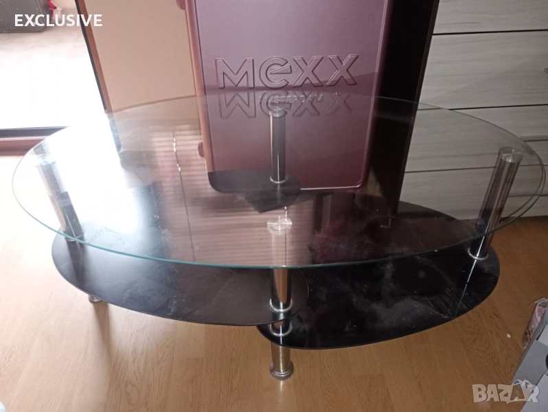 Холна масичка стъклена на 2 нива, снимка 1