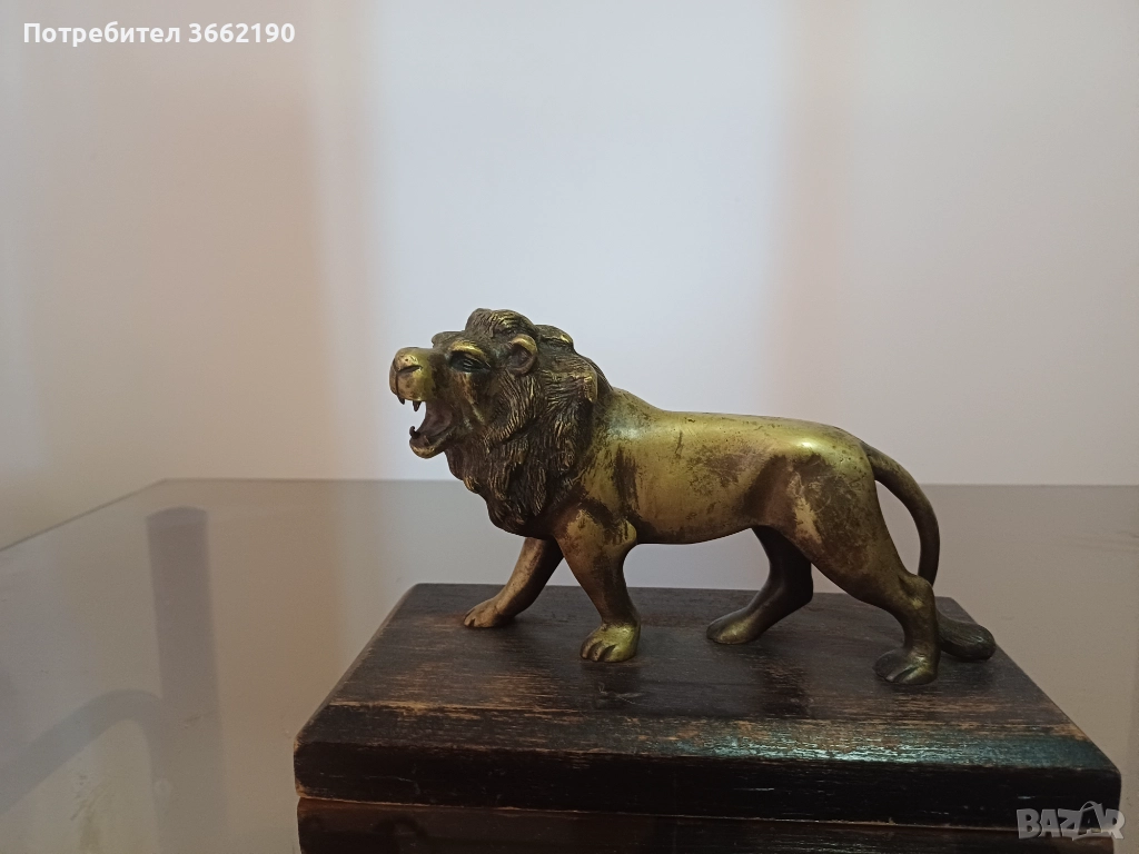 Бронзов лъв , снимка 1