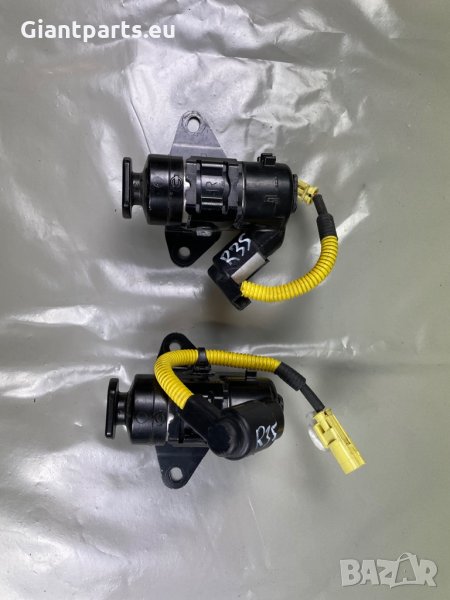 Аербег актуатори преден капак Nissan GT-R R35, снимка 1