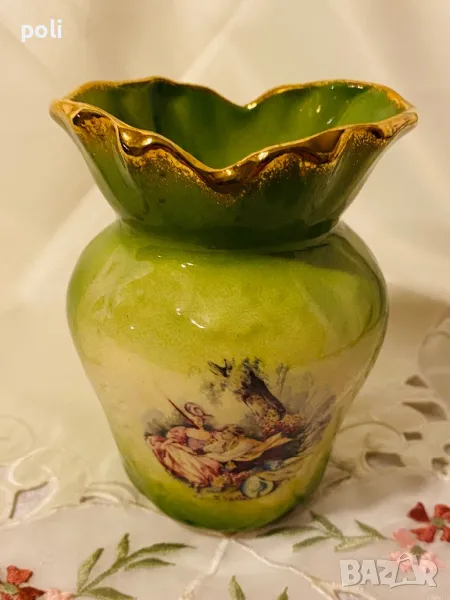 порцеланова ваза, снимка 1