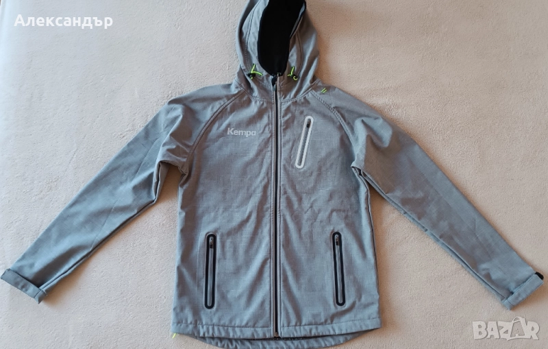 Ново спортно яке, снимка 1