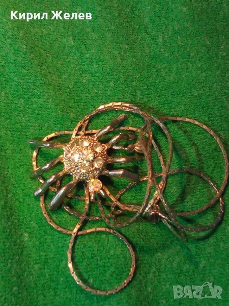 ЕФЕКТНО ПОСРЕБРЕНО КОЛИЕ с ФИГУРАЛЕН ПЕНДАНТ ПАЯЧЕ с ИСКРЯЩИ КРИСТАЛИ 38658, снимка 1