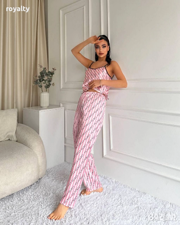 Victoria's Secret Дамска Сатенена Пижама , снимка 1