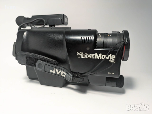 Видеокамера JVC GR-C7E с оригинален куфар, снимка 9 - Камери - 53471895