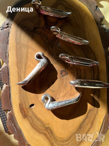 Елегантен  комплект от шест поставки за ножове във формата на лебеди Стилен винтидж аксесоар , снимка 5 - Аксесоари за кухня - 52717243