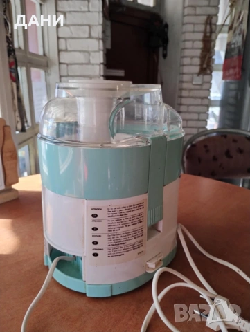 сокоизтисквачка DELONGI ROBO DJET, снимка 3 - Сокоизстисквачки и цитрус преси - 53071107