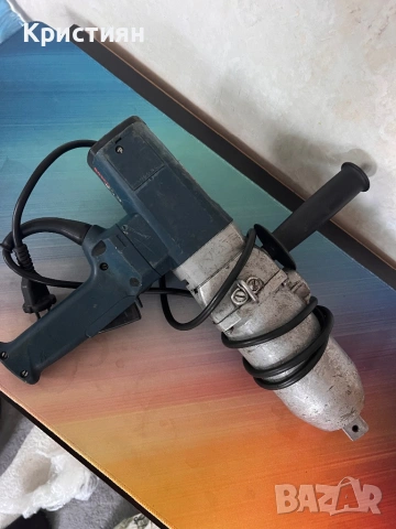 Bosch Ударен Гайковерт, снимка 2 - Винтоверти - 53292820