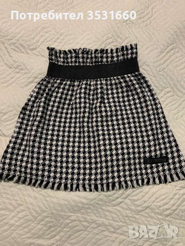 Стилна, къса пепитена пола