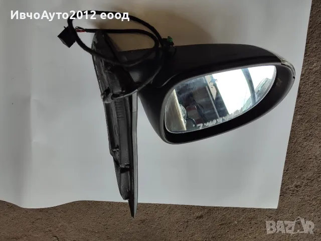 огледало ляво оригинално vw golf 5, снимка 3 - Части - 47269181