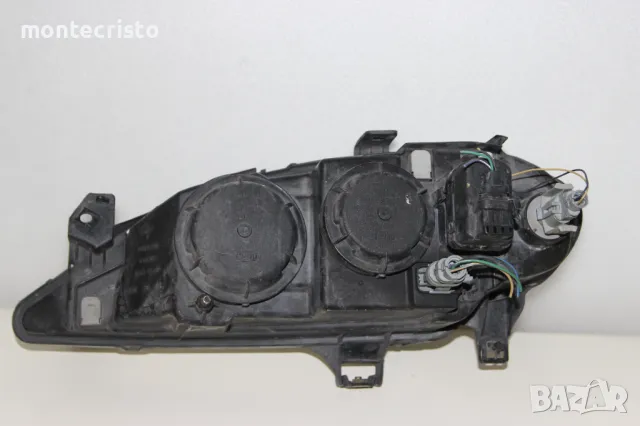 Десен фар Renault Megane I хечбек facelift (1999-2002г.) ✔️Valeo 7701047095 Рено Меган, снимка 4 - Части - 48988751