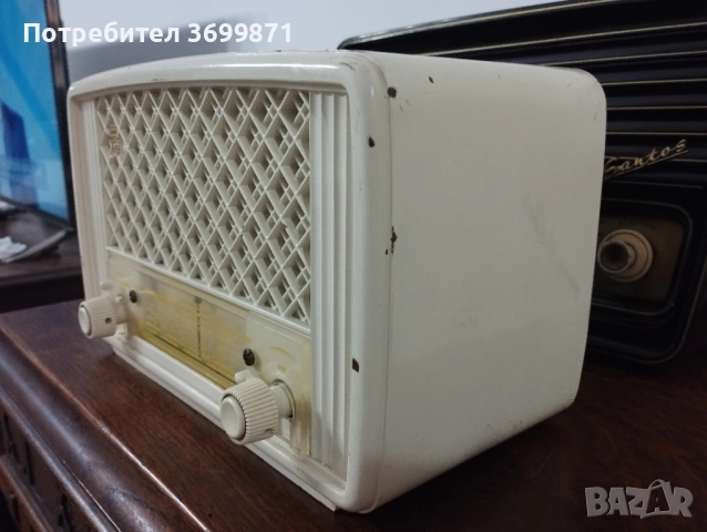 Старо радио Филипс., снимка 3 - Антикварни и старинни предмети - 52420143