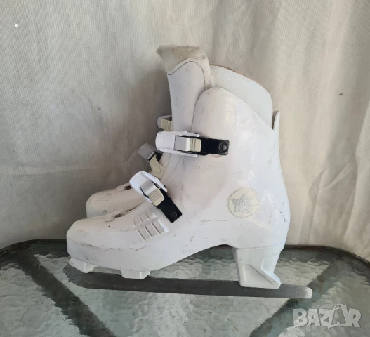Зимни кънки бели номер 40 номер , снимка 3 - Ролери, кънки - 50733994