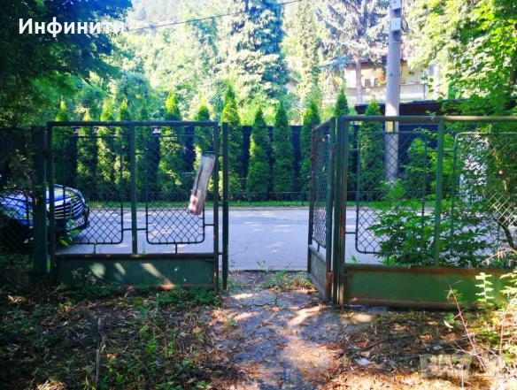 ПРОДАВАМ УРЕГУЛИРАН ПОЗЕМЛЕН ИМОТ В НАЙ-КРАСИВАТА, ТИХА И ЦЕНТРАЛНА ЧАСТ НА ПАНЧАРЕВО ДО ЕЗЕРОТО, снимка 5 - Парцели - 52428543