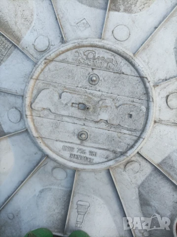 Тасове Дачия Логан/ Докер/ Сандеро 2013 година  15 цола, снимка 13 - Аксесоари и консумативи - 50821844