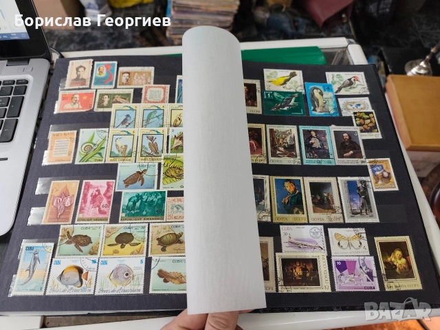 Голям класьор с пощенски марки, снимка 7 - Филателия - 53365461