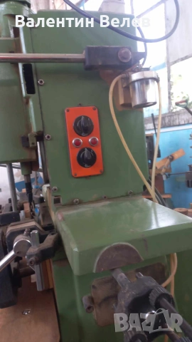 машина за пробиване на отвори за брави, и дръжки.-ITALY,, снимка 2 - Други машини и части - 53652258