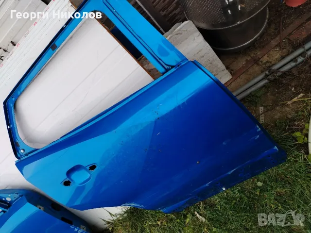 задна дясна врата за пежо 2008