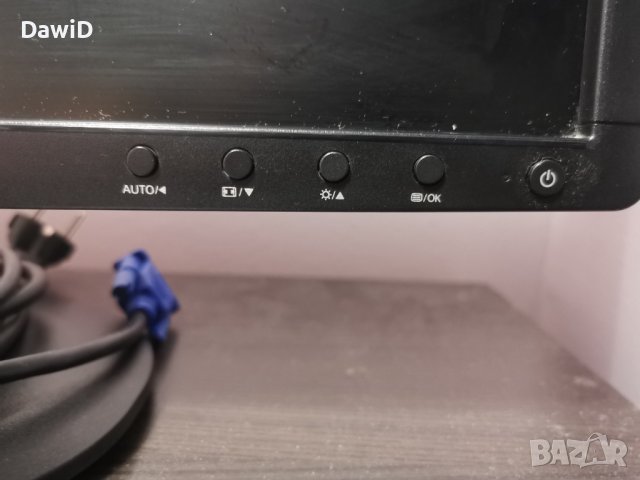 Монитор Philips 191v , снимка 3 - Монитори - 39139800