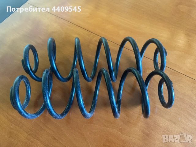 Комплект задни пружини с опорни тампони за Ауди А4 В8, снимка 2 - Части - 50507809