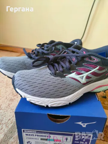 Нови маратонки марка Mizuno 