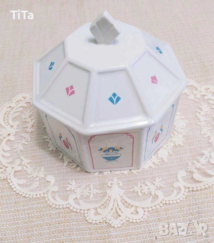 Порцеланова Кутия за Бисквити, снимка 6 - Сервизи - 52081463