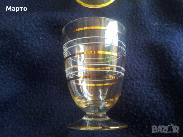 Страхотни ретро ракиени чаши, златни кантове, снимка 5 - Чаши - 41905589