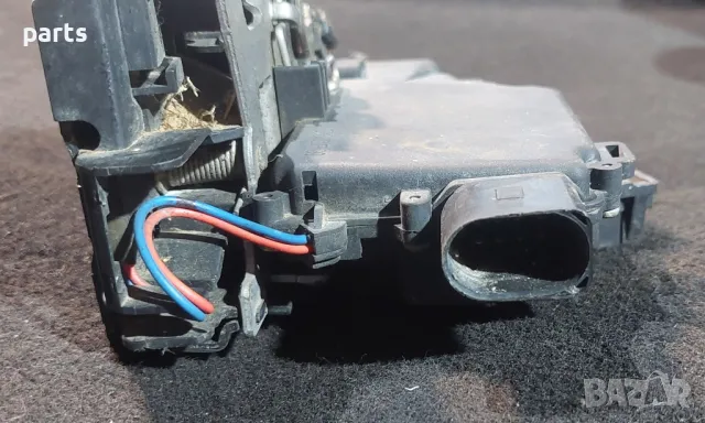 Задна Дясна Брава - Ключалка VW Пасат 5 N:83 (2), снимка 5 - Части - 48724035