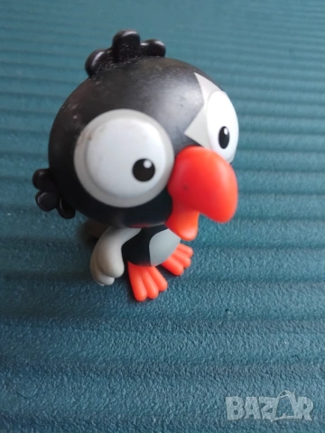 Kinder - Играчка от Киндер шоколадови яйца папагал