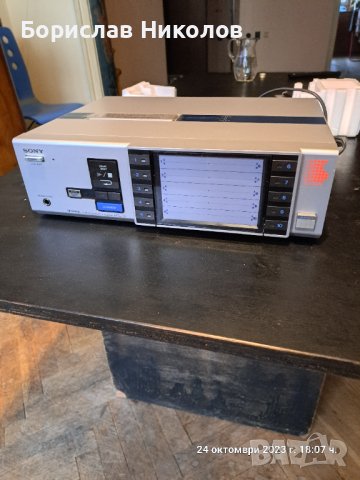 Сони  дек касетофон за 10 касети.