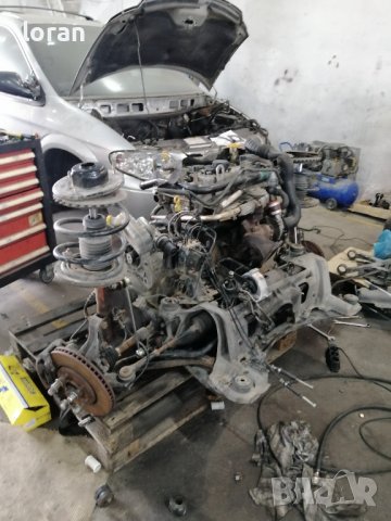 Обурудван двигател Гранд Вояжер 2. 8 CRD 150KC - 185000 КМ 2007г. - Цял или на части ! !, снимка 2 - Автомобили и джипове - 38731605