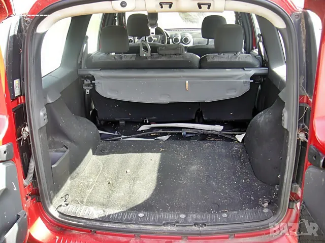 Дачиа Логан 1.6 МРI на части, снимка 10 - Автомобили и джипове - 47706330