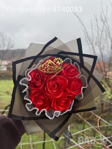 Сатенен букет, снимка 3 - Изкуствени цветя - 53627980