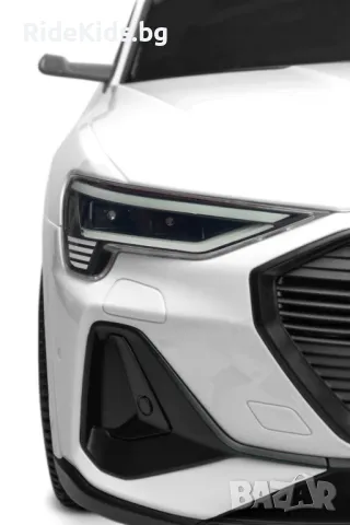 Луксозна детска акумулаторна кола AUDI ETRON SPORTBACK – Бяла, с дистанционно и LED светлини, снимка 8 - Детски велосипеди, триколки и коли - 50049520
