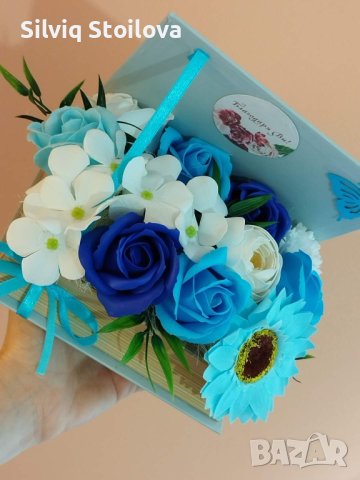 Кутия книга📖 със сапунени цветя, снимка 5 - Подаръци за жени - 40981192