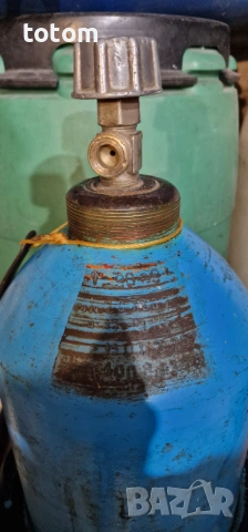 Голяма ботилка за кислород, снимка 3 - Други машини и части - 53634972