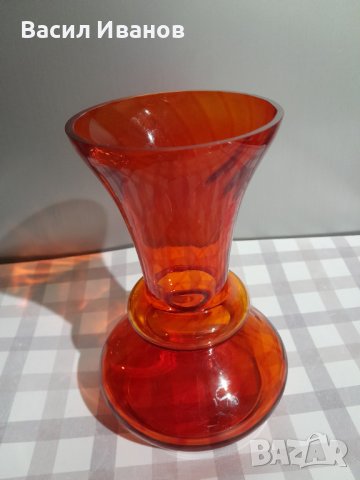 Стъклена ваза, снимка 3 - Декорация за дома - 38902824