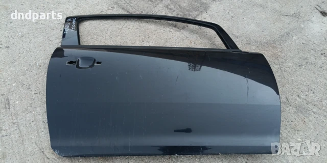 Врата Opel Corsa D 2010г.(предна дясна)	