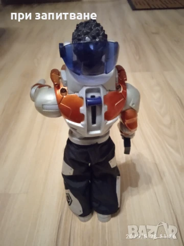 Голяма 28 см. винтидж фигура Hasbro , 2005, снимка 3 - Колекции - 50463747